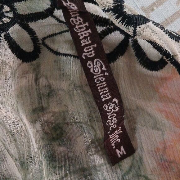 Mushka By SIenna Rose Inc sheer floral print blouse Sz M NWOT - Picture 7 of 7